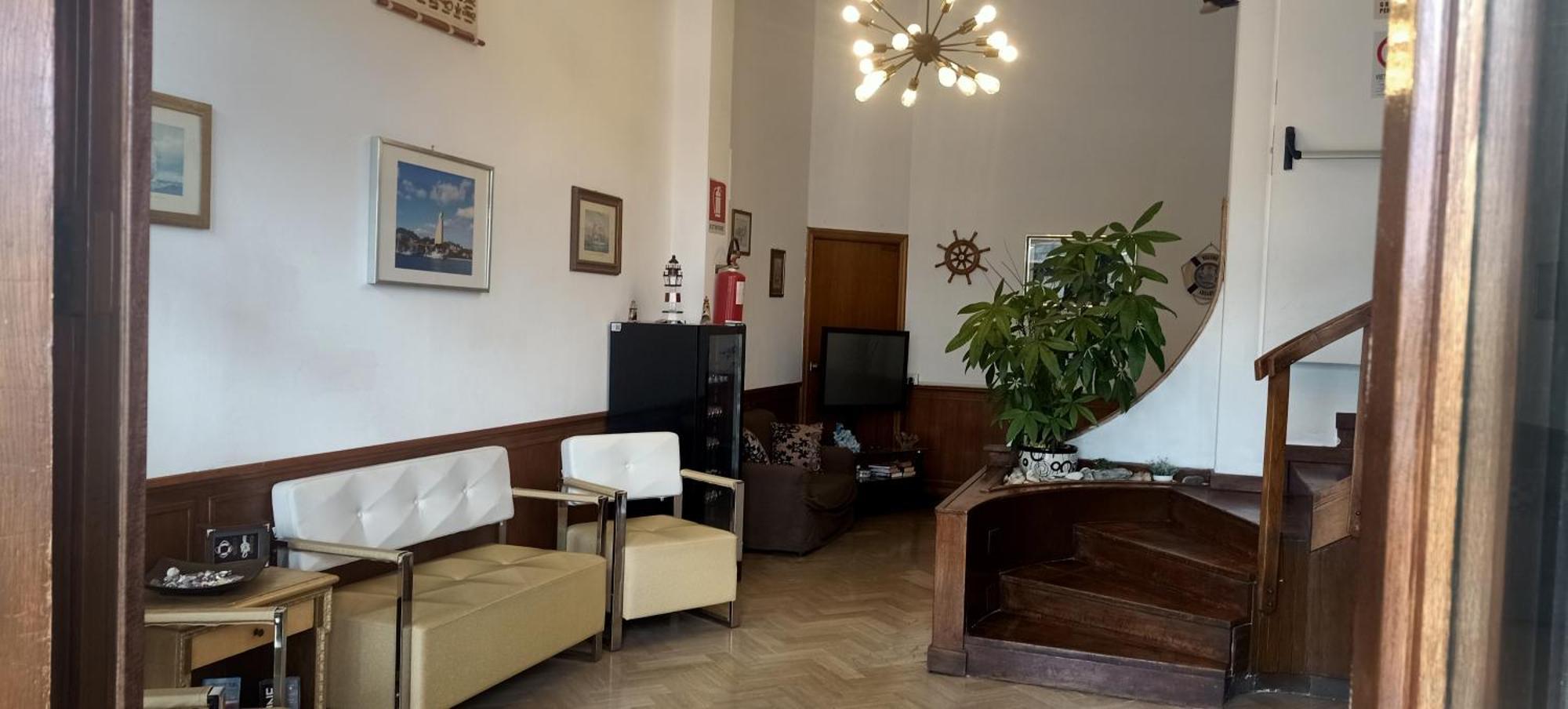 L'approdo Hotel 3*