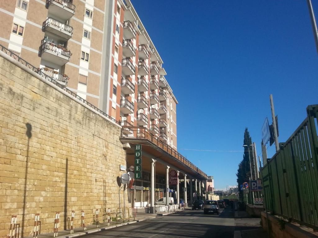 L'approdo 3*